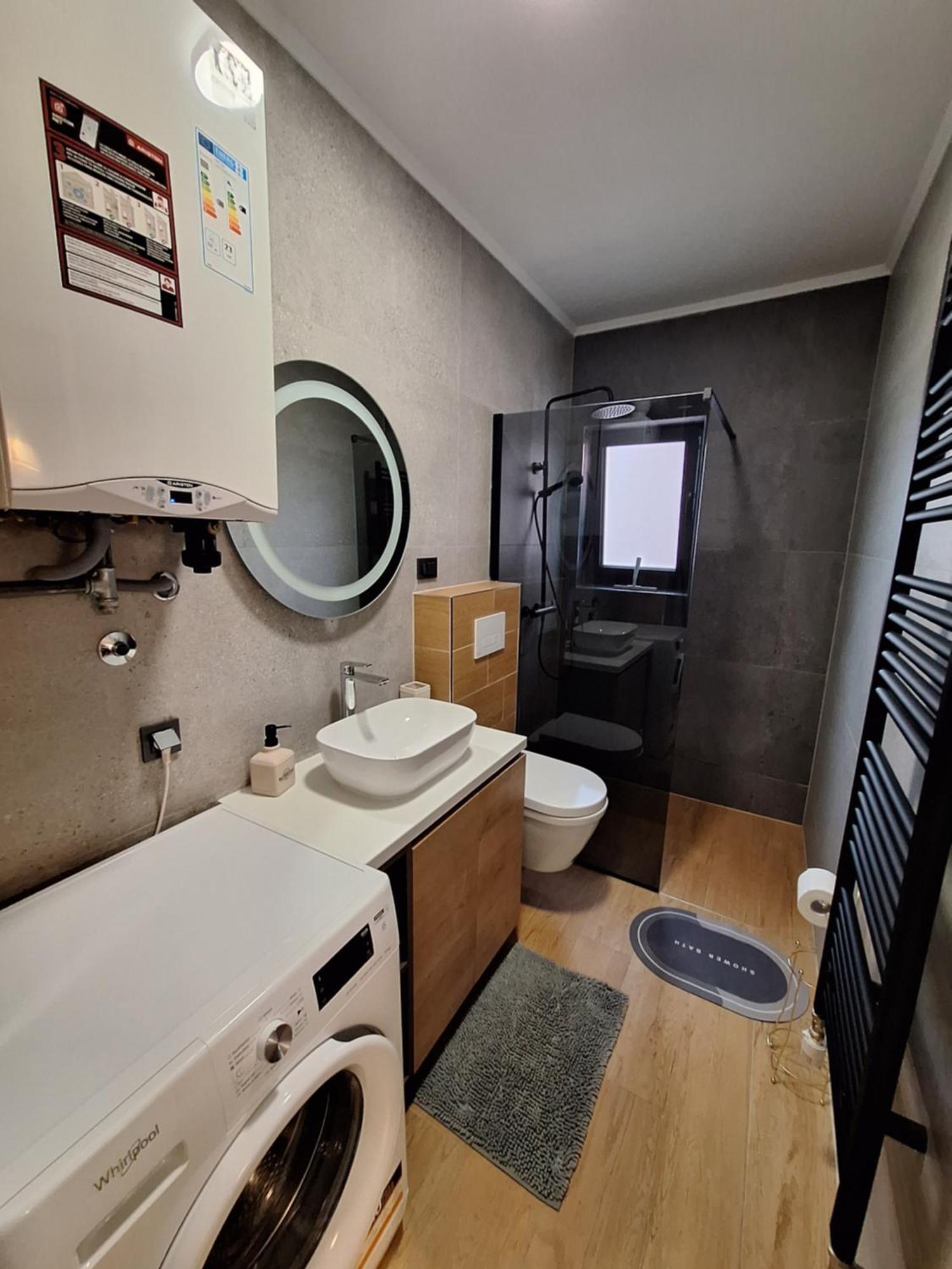 Apartman Heaven,self Check In, With Free Parking