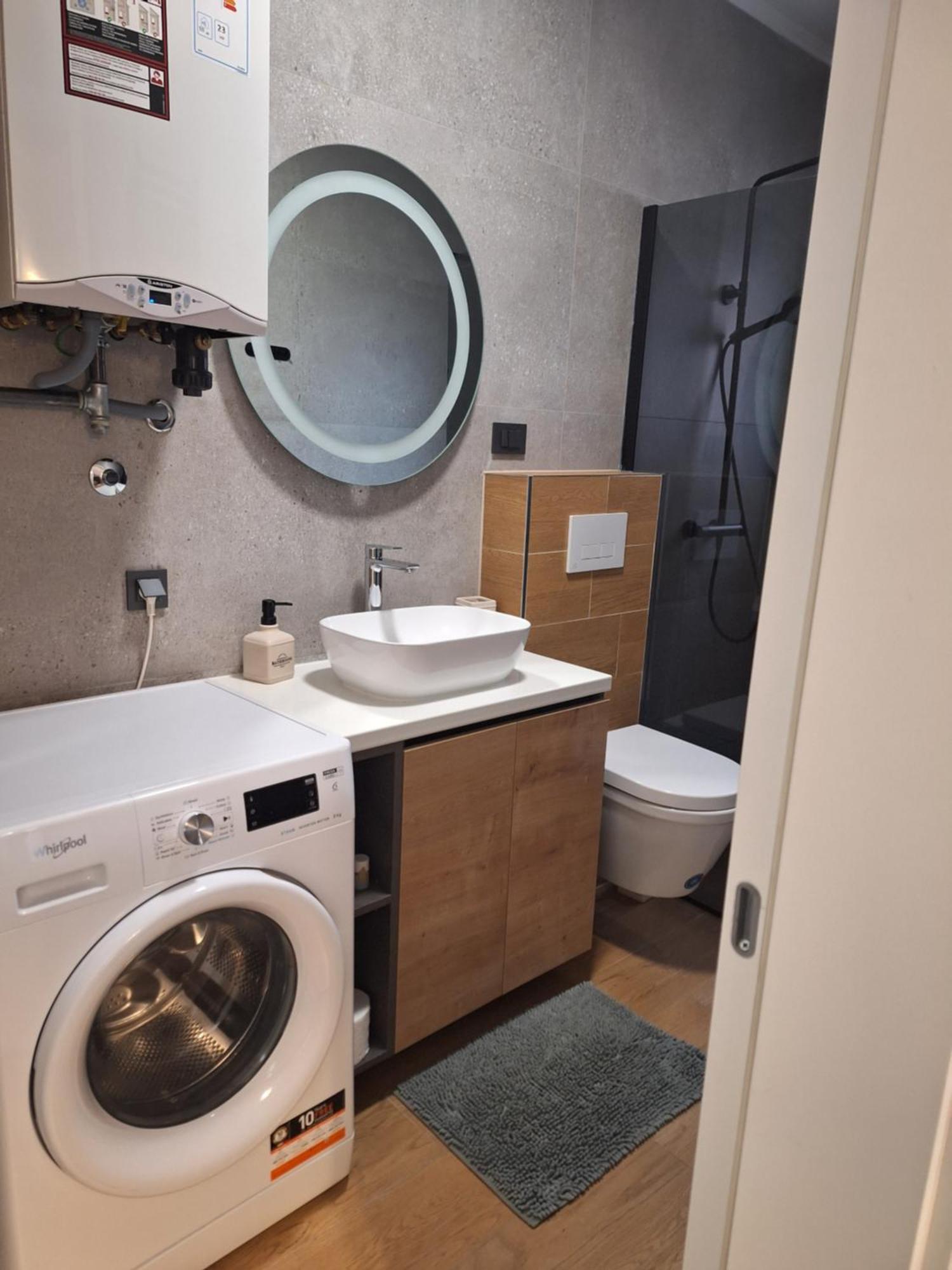 Heaven,self Check In, With Free Parking Apartman